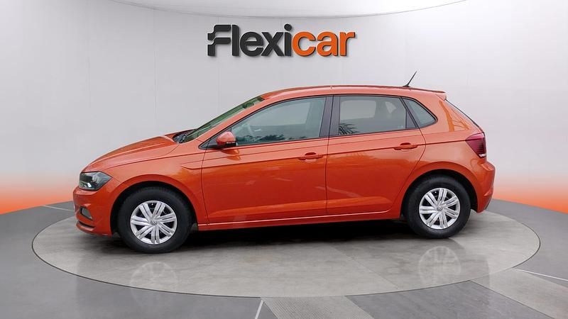 Usado VW Polo Edition 80 CV (58 kW) 2019 Naranja Utilitario