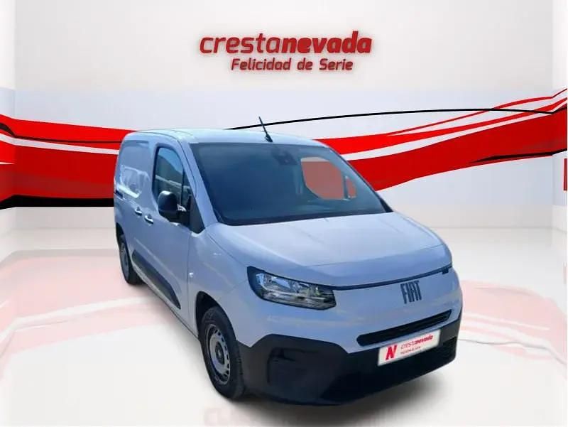 Usado Fiat Doblò 102 CV (75 kW) 2024 Monovolumen
