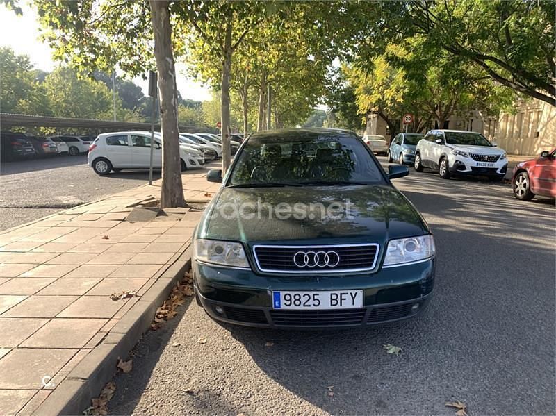 Usado Audi A6 150 CV (110 kW) 2001 Verde Berlina