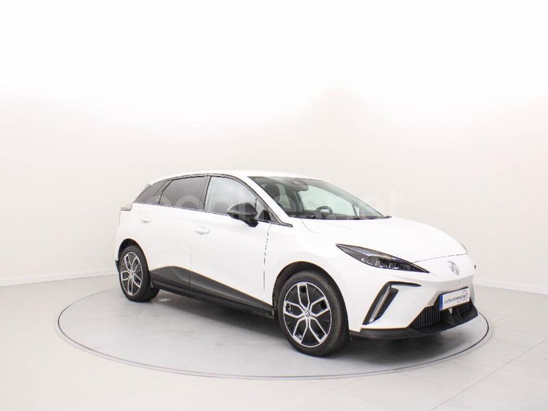 Eléctrico Usado 2024 MG MG4 EV Luxury Utilitario | 33.900 € - Imagen 1/4