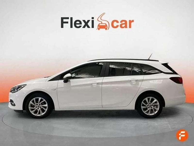 Usado Opel Astra 106 HP (77 kW) 2020 Branco Carrinha