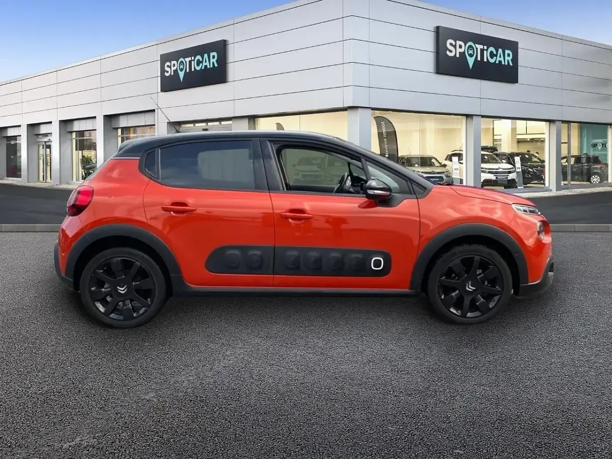 Usado Citroën C3 PureTech 110 CV (80 kW) 2017 Naranja Berlina