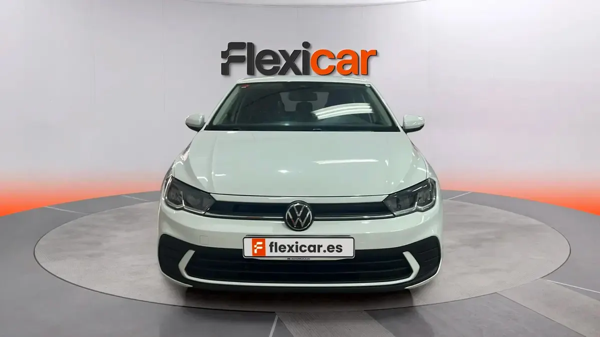 Usado VW Polo R-line 95 CV (69 kW) 2021 Blanco Utilitario