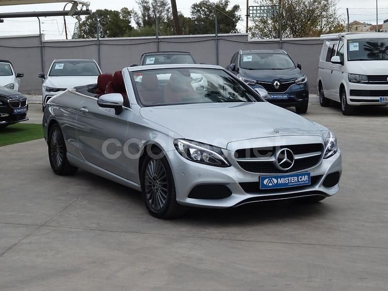 Usado Mercedes C300 245 CV (180 kW) 2017 Gris / plata Descapotable