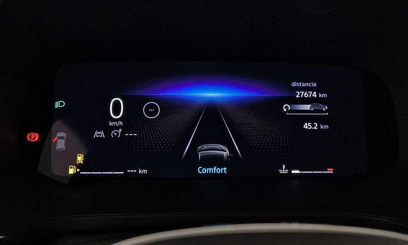 Usado Renault Captur Techno 101 HP (74 kW) 2025 Cinzento SUV