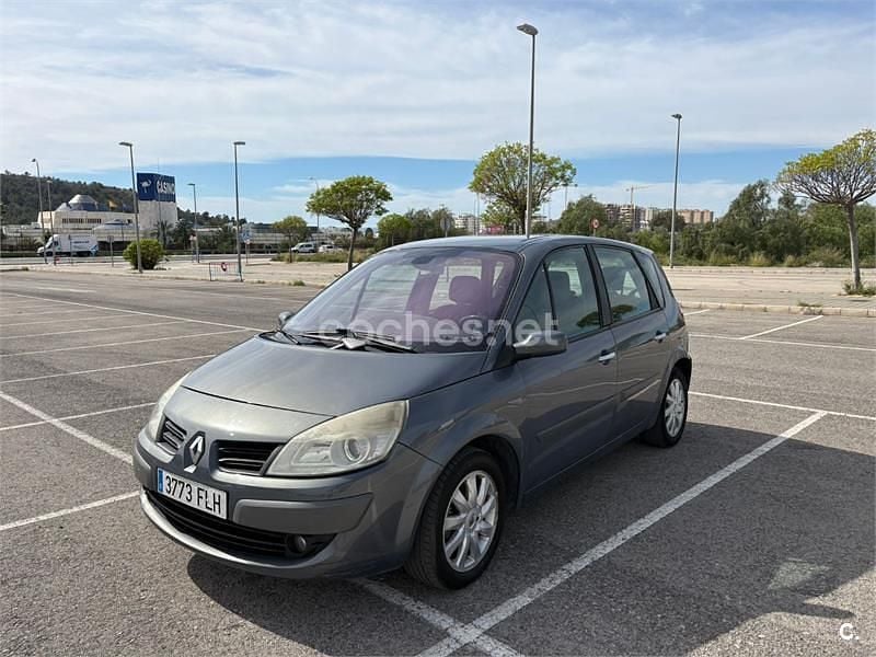 Usado Renault Scénic II Dynamique 110 CV (80 kW) 2007 Gris / plata Monovolumen