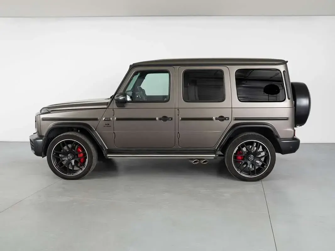 Usado Mercedes G63 AMG Exclusive 585 CV (430 kW) 2024 Gris SUV