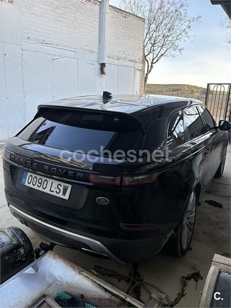 Käytetty Land Rover Range Rover Velar HSE 300 HP (220 kW) 2018 Musta Katumaasturi