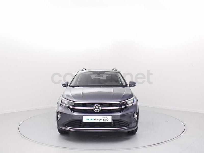 Usado VW Taigo 115 CV (84 kW) 2024 Gris / plata SUV