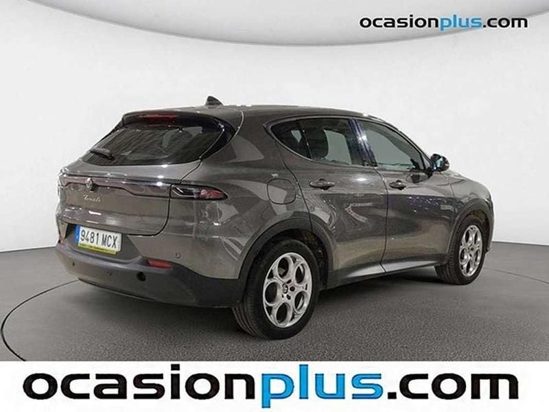 Usado Alfa Romeo Tonale Sprint 131 CV (96 kW) 2022 Gris SUV