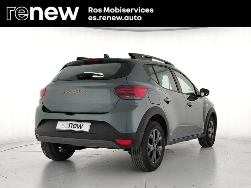 Usado Dacia Sandero Extreme 100 CV (73 kW) 2025 Verde Berlina