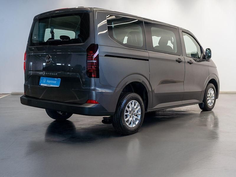 Usado VW Caravelle 150 CV (110 kW) 2025 Gris Monovolumen