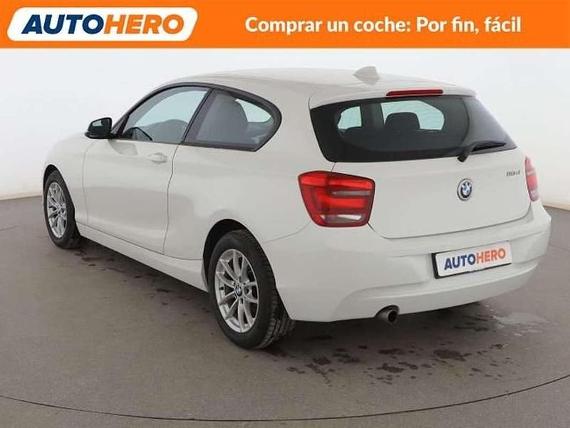 Usado BMW 116 Comfort Edition 116 CV (85 kW) 2013 Blanco Utilitario