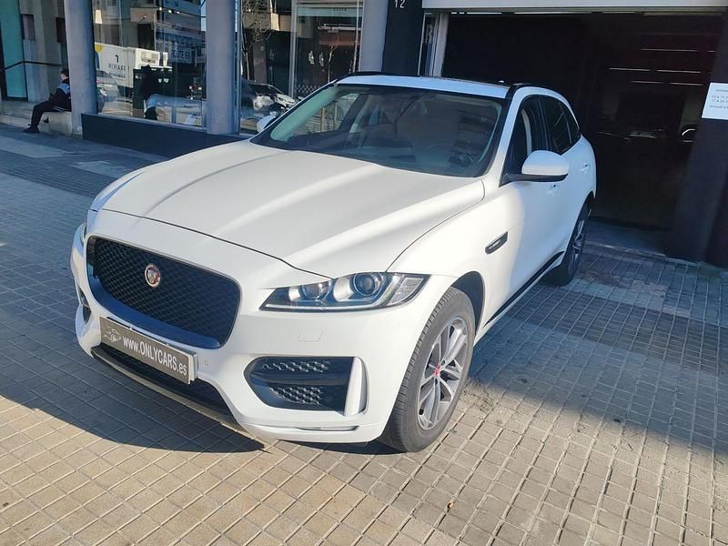 Usado Jaguar F-Pace R-Sport 240 CV (176 kW) 2019 Blanco SUV