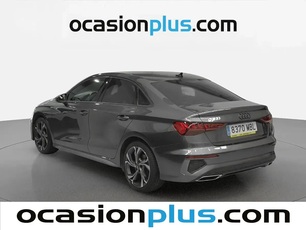 Usado Audi A3 S-Line 150 CV (110 kW) 2022 Gris Berlina
