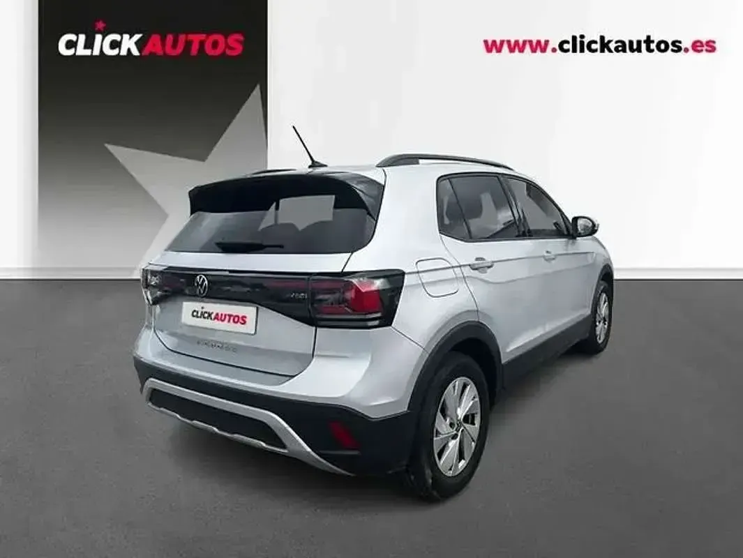 Usado VW T-Cross Life 116 CV (85 kW) 2024 Plateado SUV