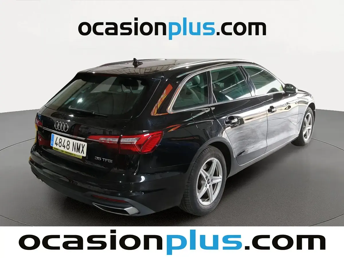 Usado Audi A4 Advanced 150 CV (110 kW) 2023 Negro Familiar