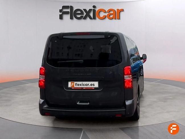 Usado Peugeot Traveller Business-Line 180 CV (132 kW) 2024 Negro Monovolumen