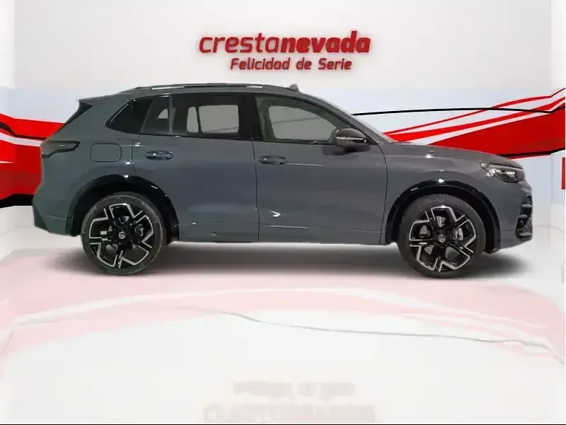 Usado VW Tiguan R-line 193 CV (141 kW) 2024 SUV