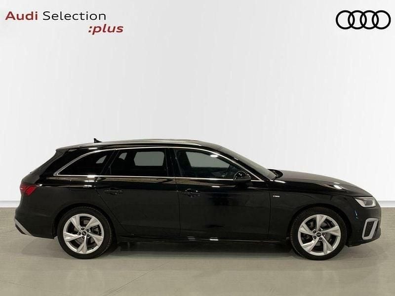 Usado Audi A4 S-Line 150 CV (110 kW) 2023 Negro Familiar