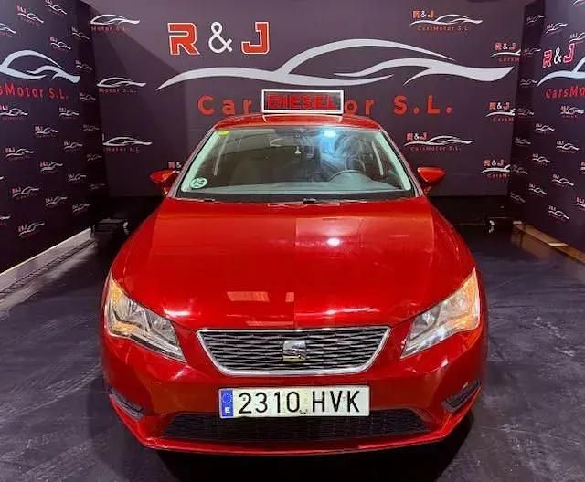 Usado Seat Leon Style 105 HP (77 kW) 2014 Vermelho Sedan
