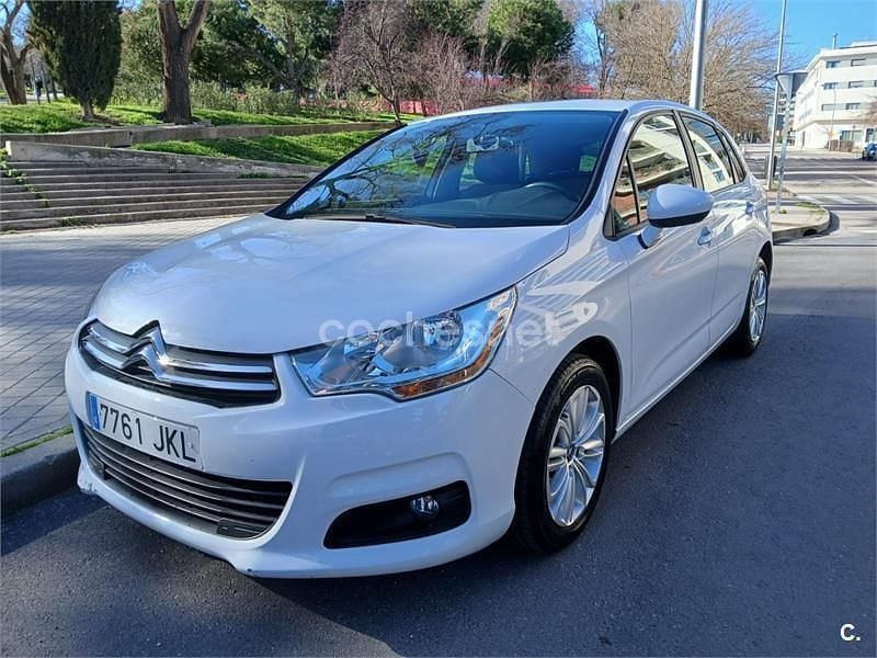 Usado Citroën C4 Live 99 CV (72 kW) 2015 Blanco Berlina