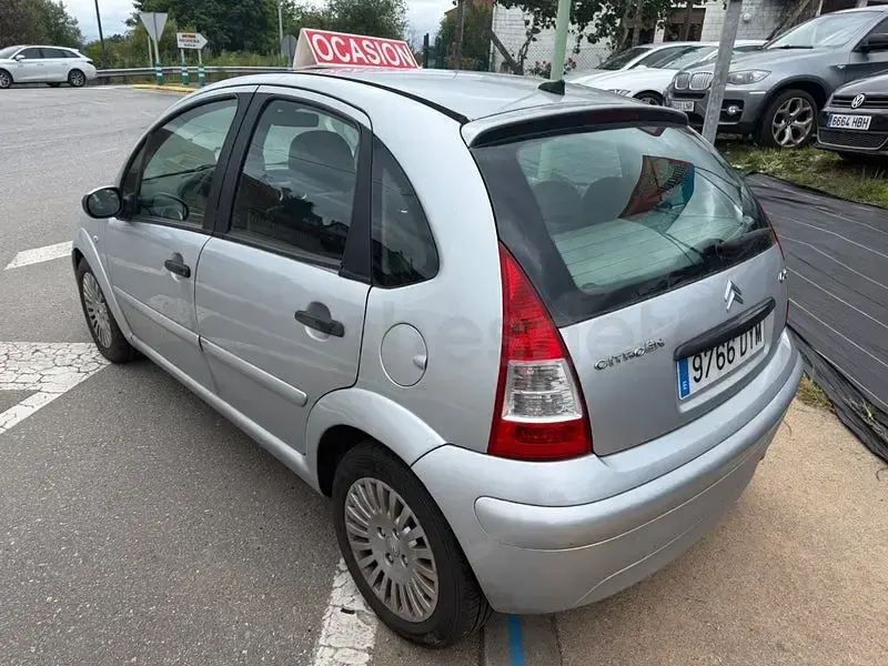 Usado Citroën C3 Exclusive 70 CV (51 kW) 2006 Gris / plata Berlina