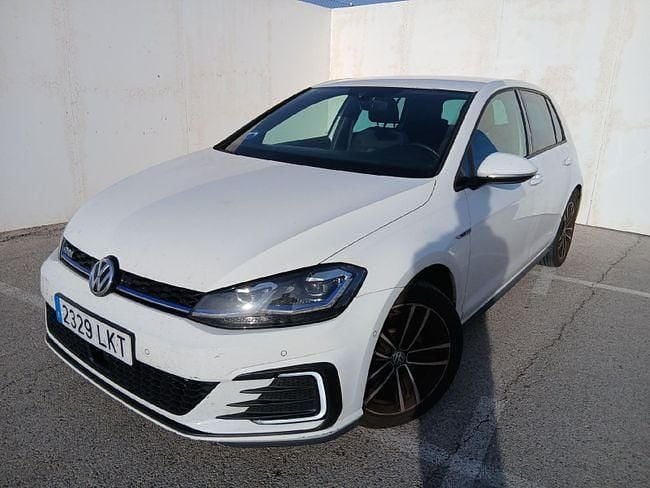 Usado VW Golf VIII GTE 204 CV (150 kW) 2020 Blanco