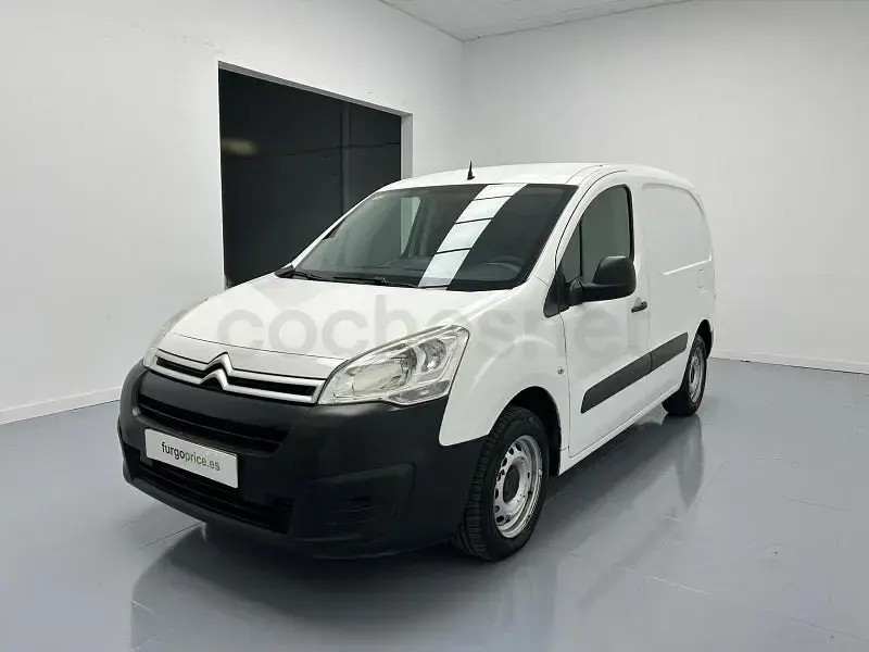 Usado Citroën Berlingo Live 75 CV (55 kW) 2016 Blanco Monovolumen