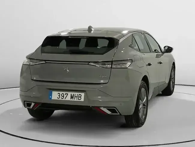 Usado DS Automobiles DS4 Bastille 131 CV (96 kW) 2023 Gris SUV
