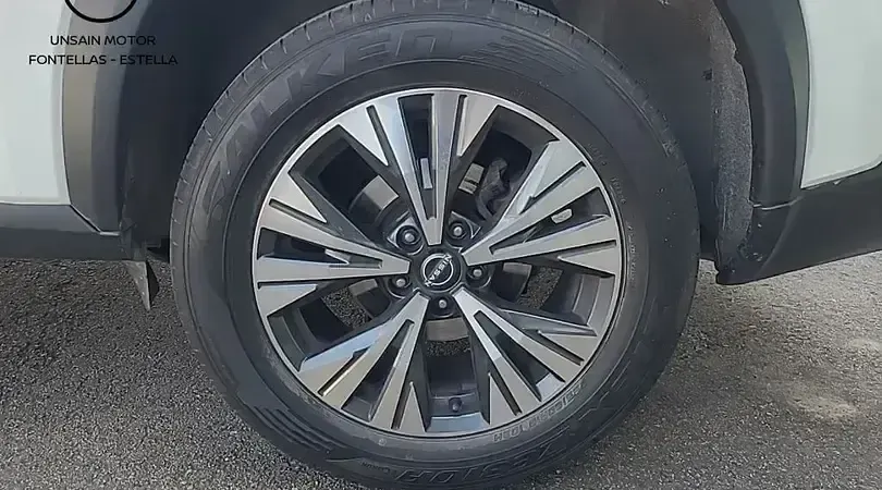 Usado Nissan X-Trail N-Connecta 163 CV (119 kW) 2024 Lunar white SUV