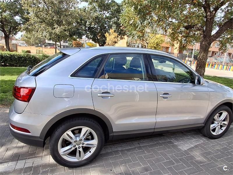 Usado Audi Q3 Sport 150 CV (110 kW) 2017 Gris / plata SUV
