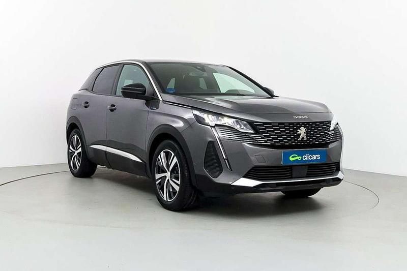 Usado Peugeot 3008 Allure 179 CV (131 kW) 2023 Gris SUV