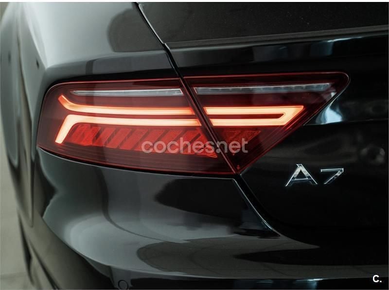 Usado Audi A7 Sportback 218 CV (160 kW) 2015 Negro Utilitario