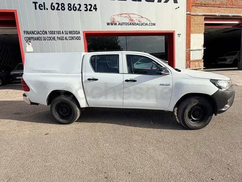 Usado Toyota HiLux 150 CV (110 kW) 2020 Blanco Pickup/Camioneta