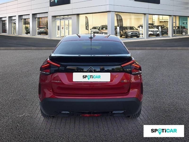 Usado Citroën e-C4 Feel 100 kW (136 CV) 2022 Rojo Berlina