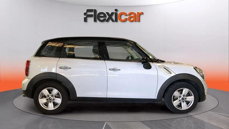 Usado Mini One D Countryman 90 CV (66 kW) 2017 Blanco SUV