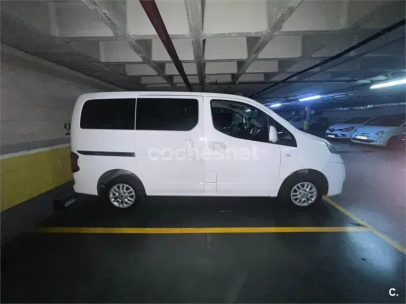 Usado Nissan Evalia 110 CV (80 kW) 2016 Blanco Monovolumen