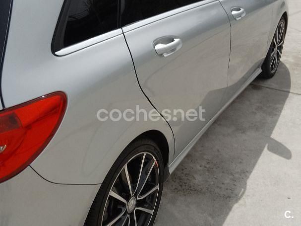 Brugt Mercedes B180 109 HK (80 kW) 2015 Hvid MPV