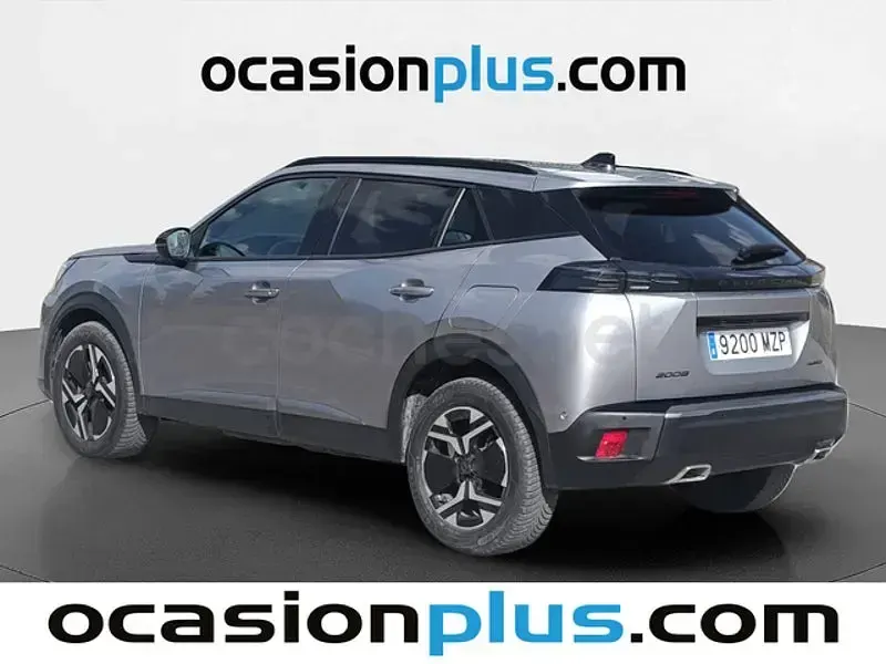 Usado Peugeot 2008 Allure 145 CV (106 kW) 2025 Gris / plata SUV