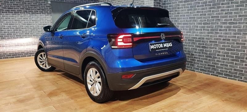 Usado VW T-Cross Advance 110 CV (80 kW) 2020 Azul SUV