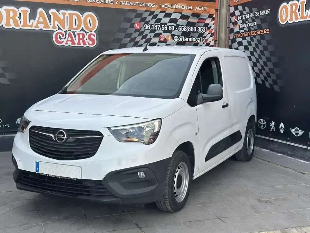 Usado Opel Combo S 99 CV (72 kW) 2019 Blanco Monovolumen