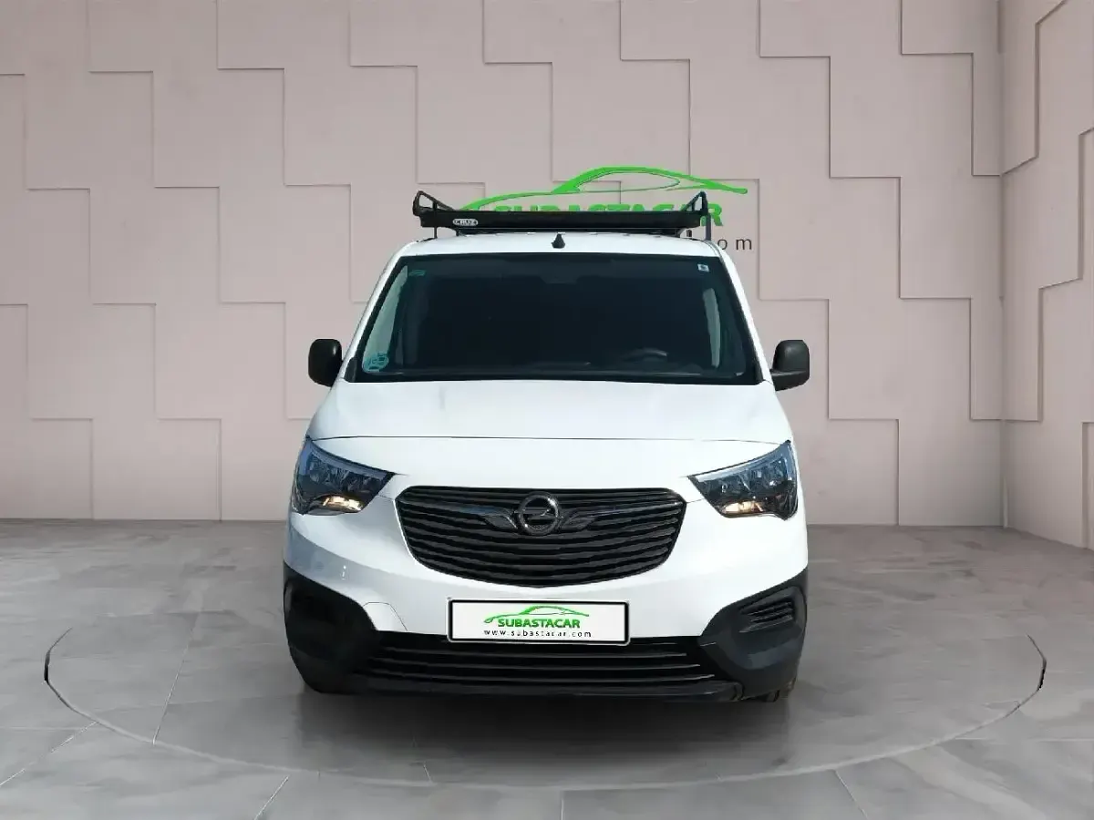 Usado Opel Combo 102 CV (75 kW) 2022 Blanco Monovolumen