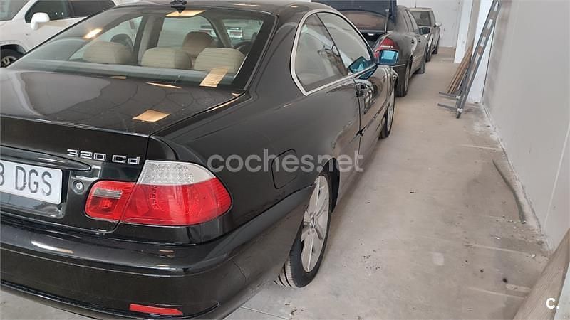 Usado BMW 320 150 CV (110 kW) 2005 Negro Coupe