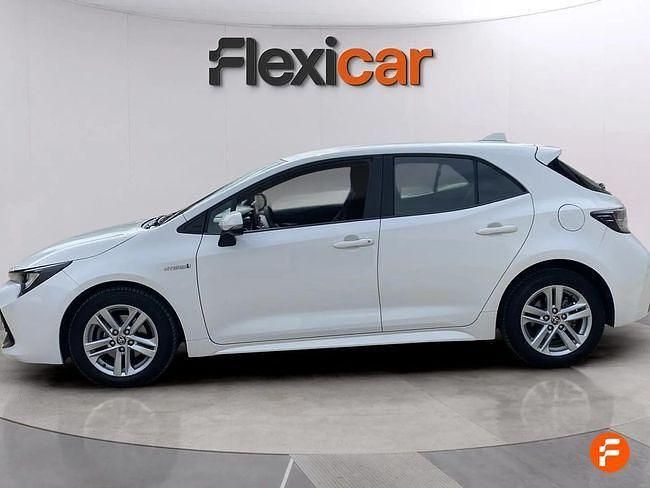 Usado Toyota Corolla Active 122 CV (89 kW) 2020 Blanco Berlina