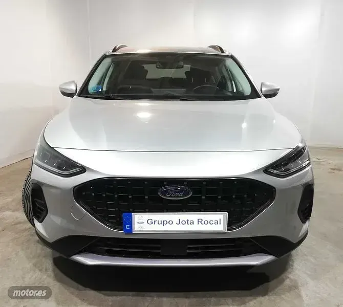 Usado Ford Focus Active 155 CV (114 kW) 2024 Gris Berlina