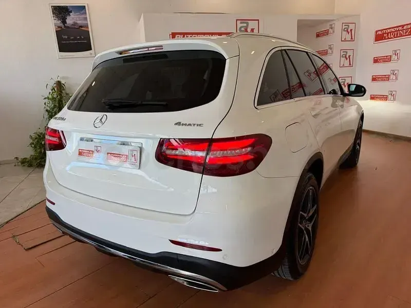 Usado Mercedes GLC220 170 CV (125 kW) 2018 Blanco SUV