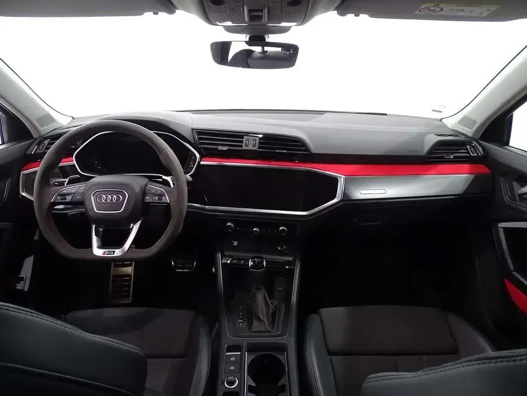 Käytetty Audi RS Q3 Sportback 400 HP (294 kW) 2023 Valkoinen Katumaasturi
