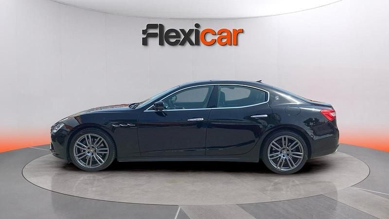 Usado Maserati Ghibli 279 CV (205 kW) 2018 Negro Coupe
