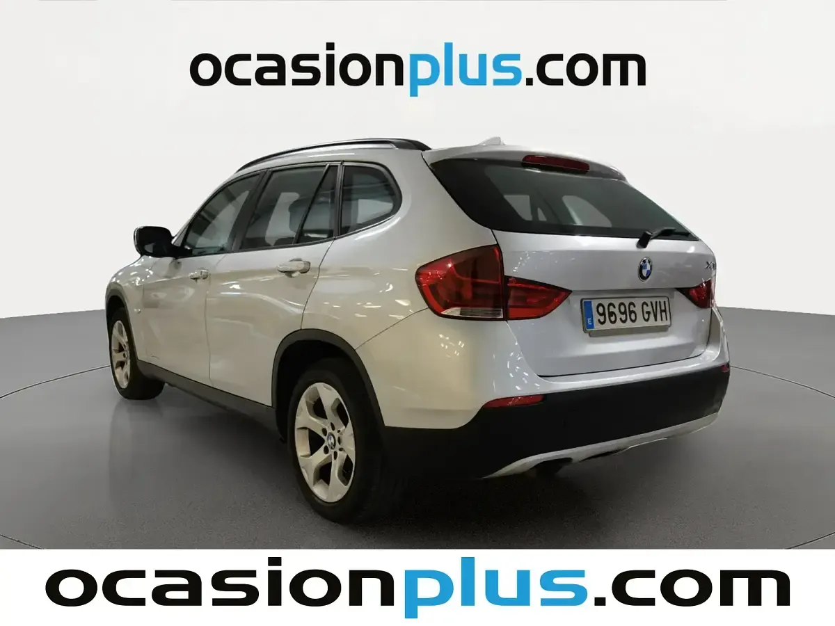 Usado BMW X1 177 CV (130 kW) 2010 Gris SUV